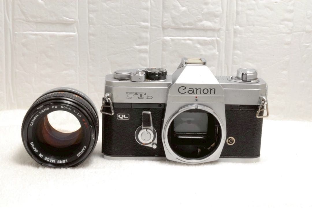 ⭐️キャノン Canon FTb シルバー & FD 50mm F1.4