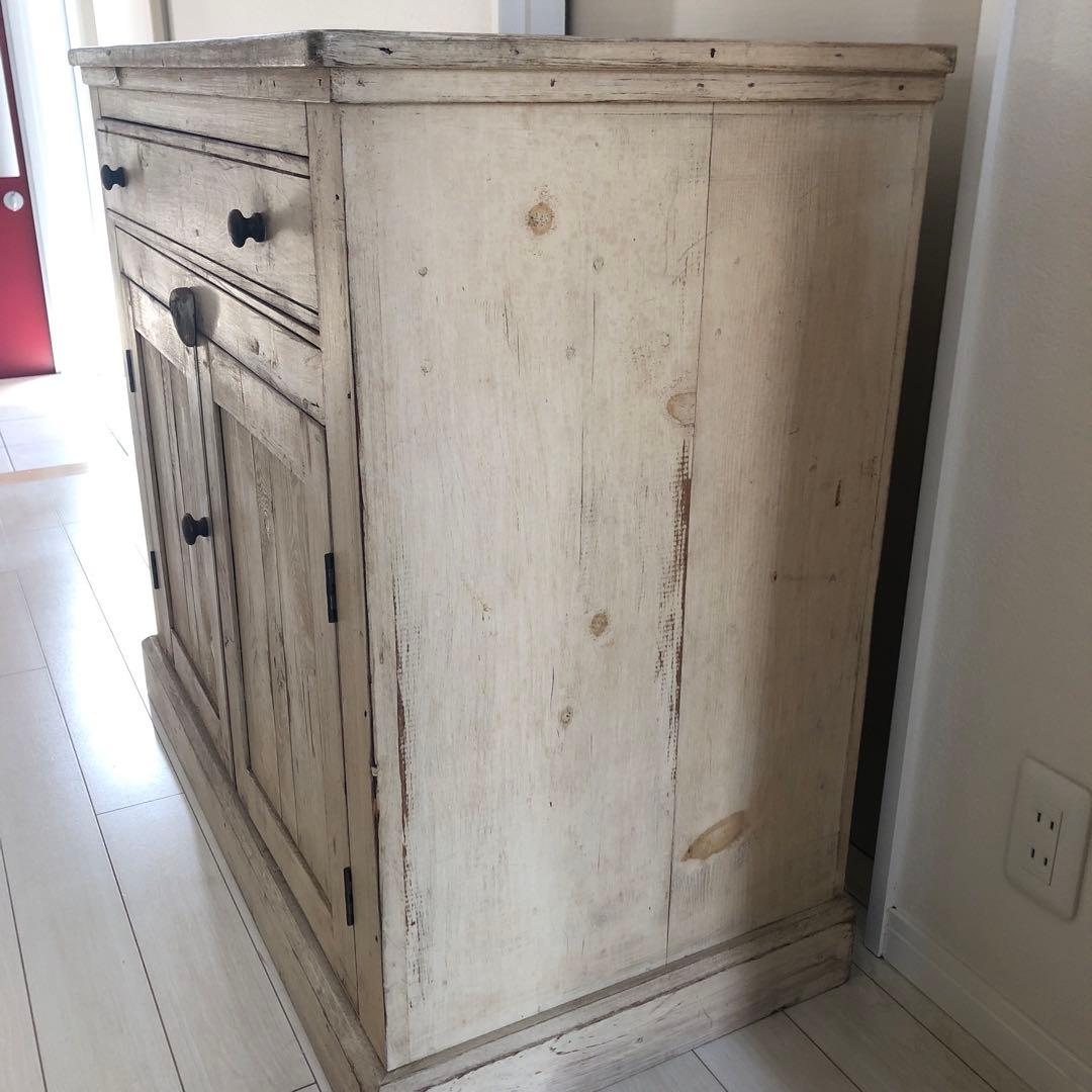 チェブ　確認用　カップボード　下部分