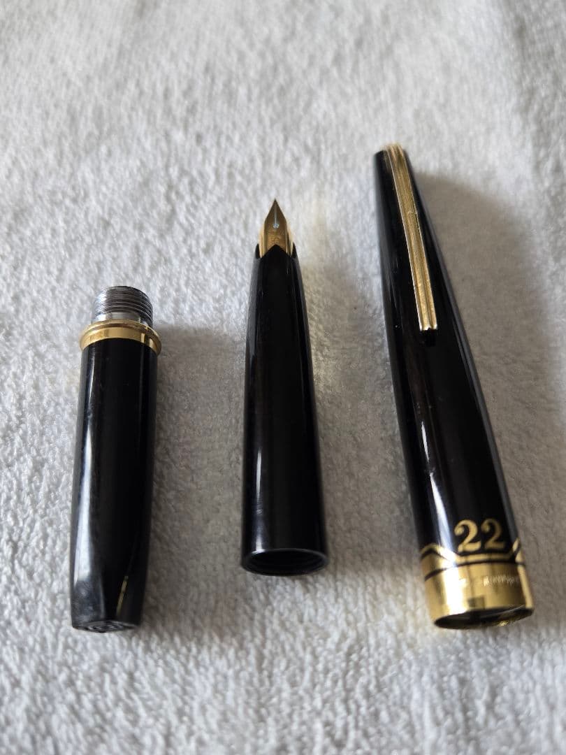 【廃盤】プラチナ　万年筆 22K　ショート　万年筆（中字）