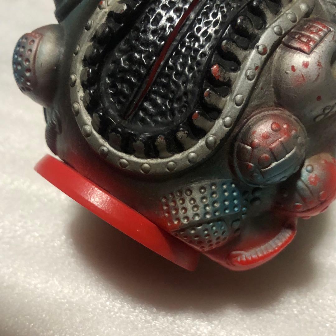 怪獣の貯金箱