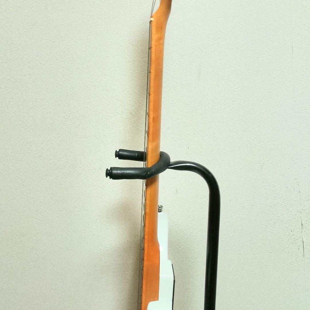 BEHRINGER　iAXE393　USB端子付き 　エレキギター　弦は新品！