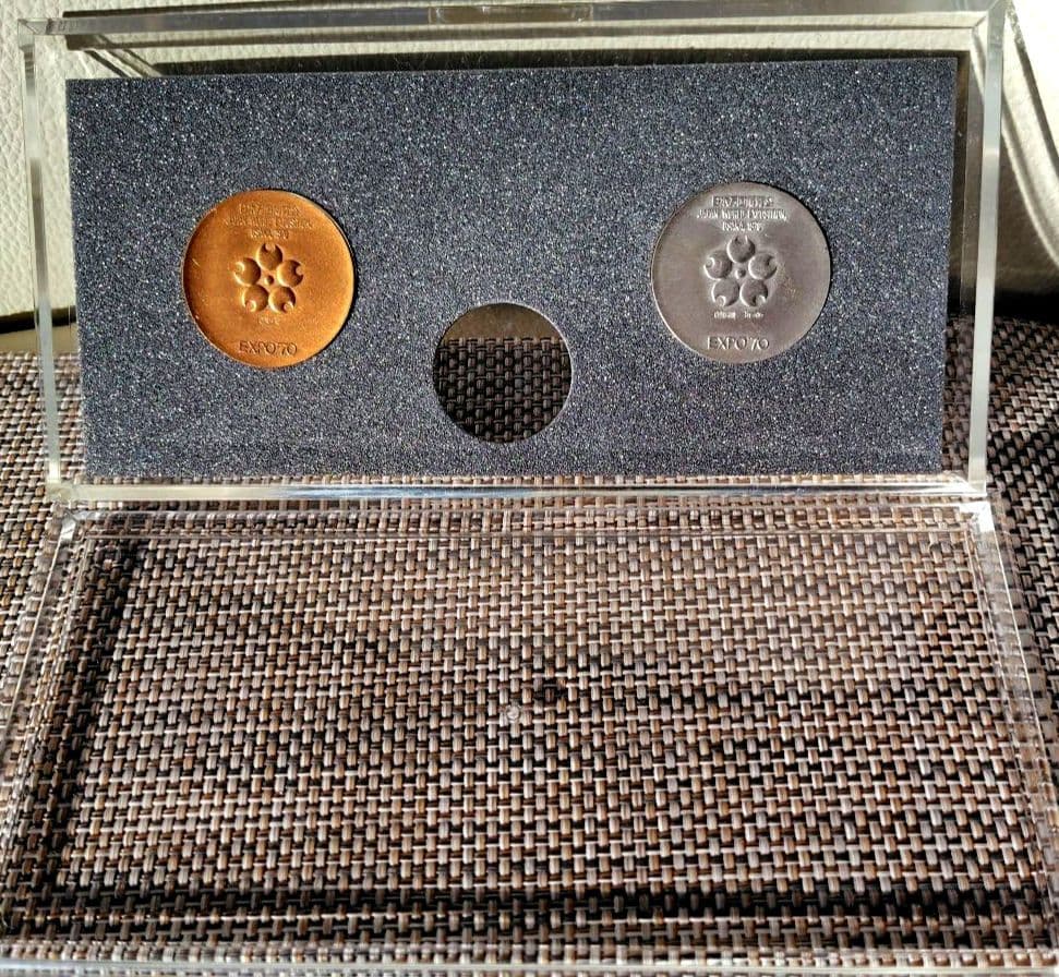 未使用 コレクター向 EXPO'70 昭和45年 大阪万博の記念メダル 銀と銅