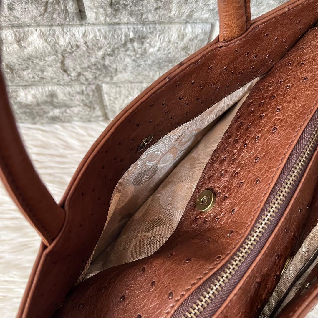 【新品未使用】イビサ　とらチャーム付き　オーストリッチ　ハンドバッグ