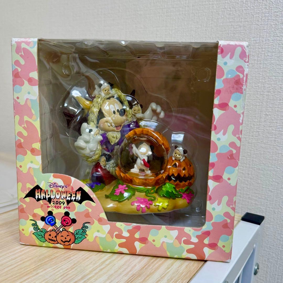 ディズニー　ハロウィン　ミッキーマウス　スノードーム　陶器　フィギュア　置物