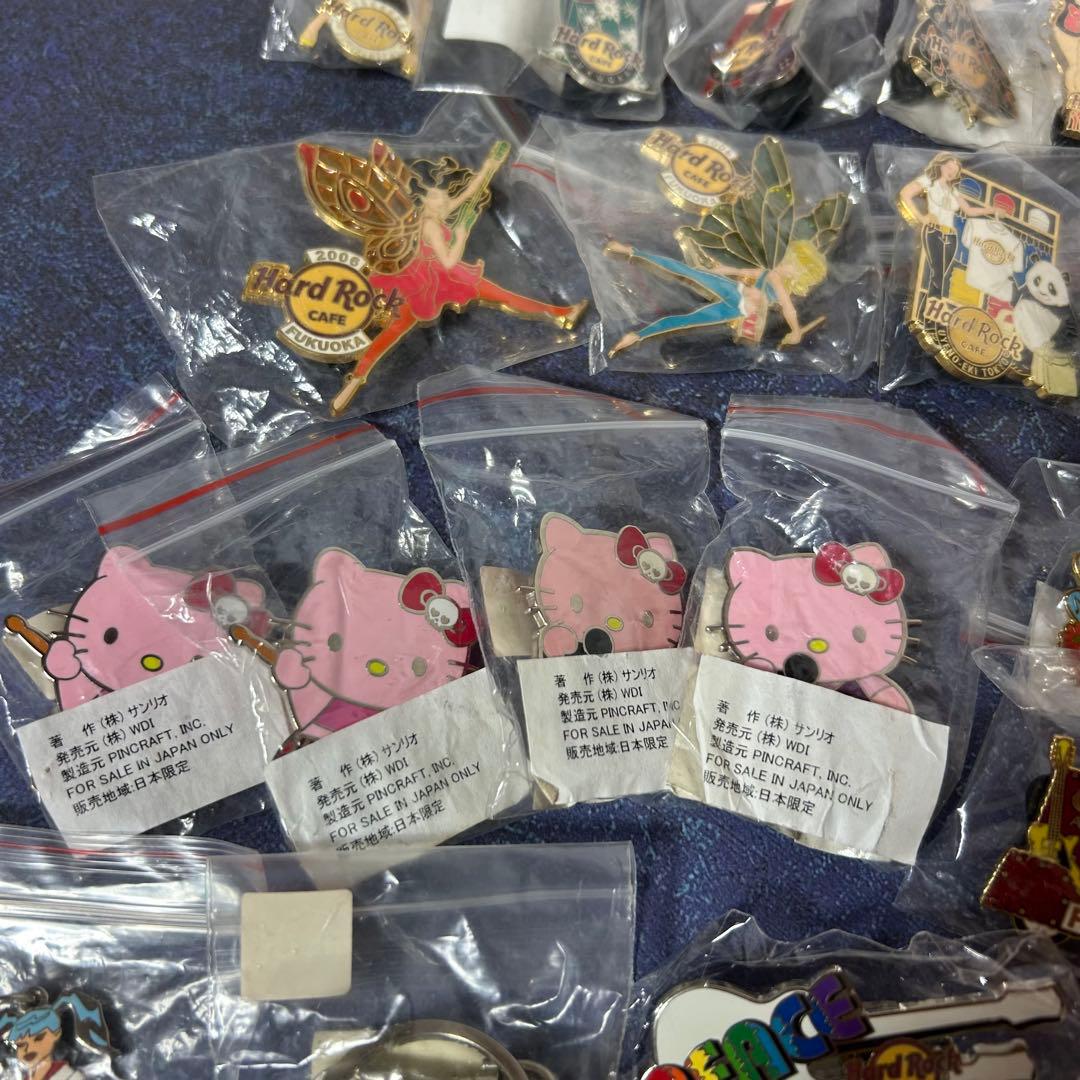 30点 ハードロックカフェ ピンバッジ キーホルダーまとめ売り