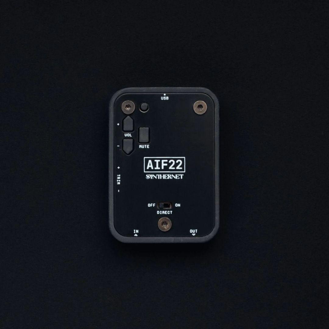 AIF22 小型オーディオインターフェース
