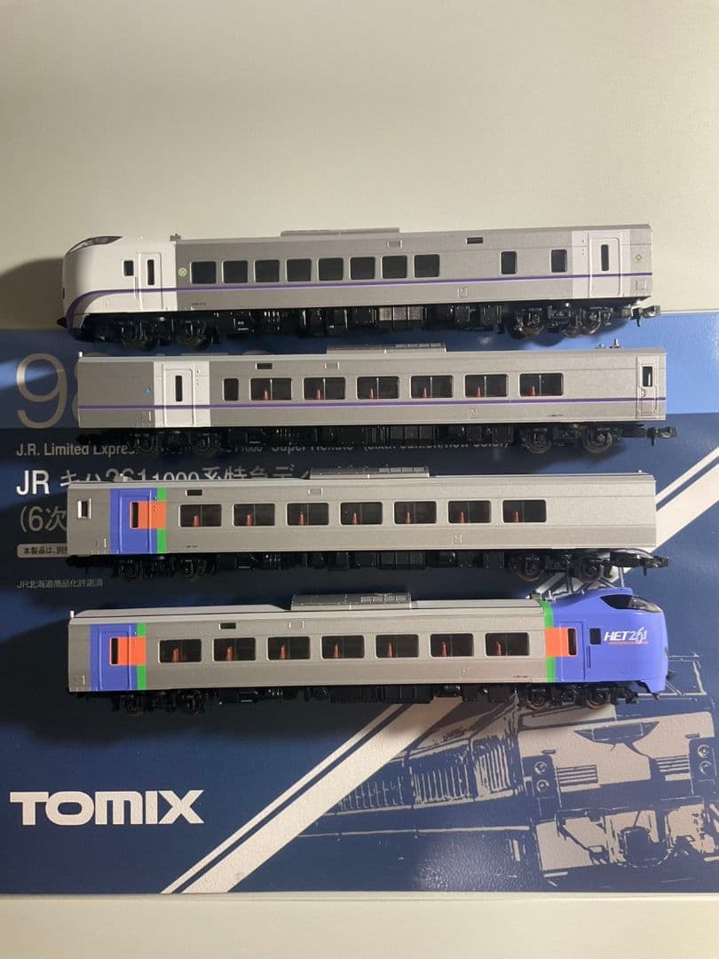 匿名配送　キハ261 1000番台 HETロゴ