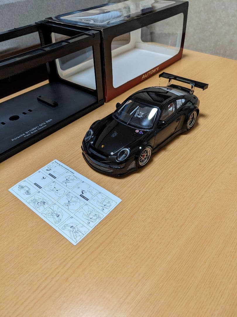 オートアート1/18 ポルシェ911(997)GT3 RSR