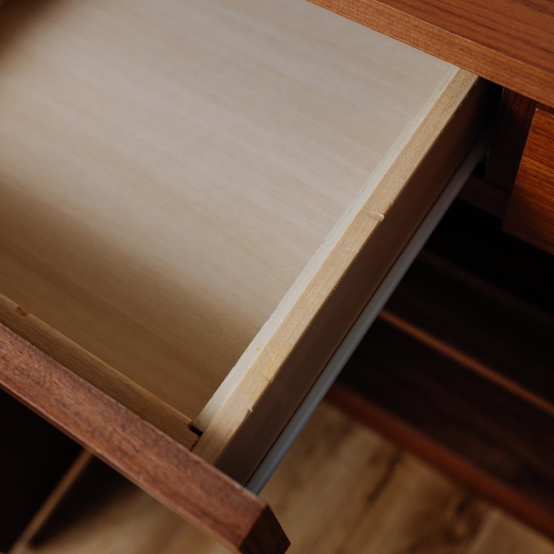 無印良品　木製キャビネット　木扉　ウォールナット材突板　磯野タマさま専用