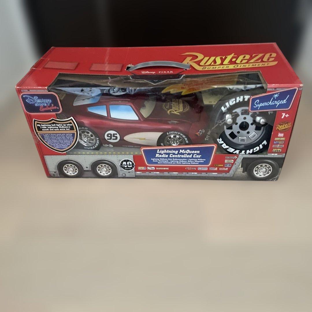 ラジコンカー　カーズライトニングマックィーン