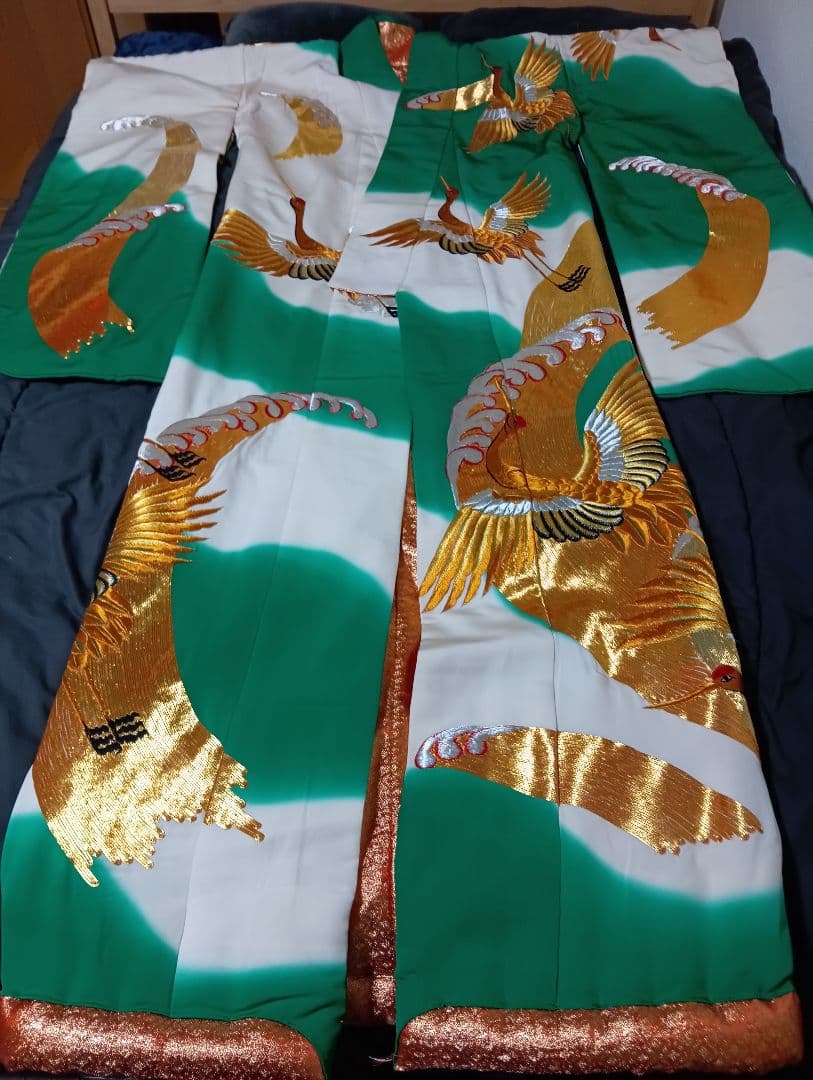 海外コレクター向きＪAＰAＮジャパン日本女性用特大雅金襴豪華刺繍鶴絵図柄和装着物