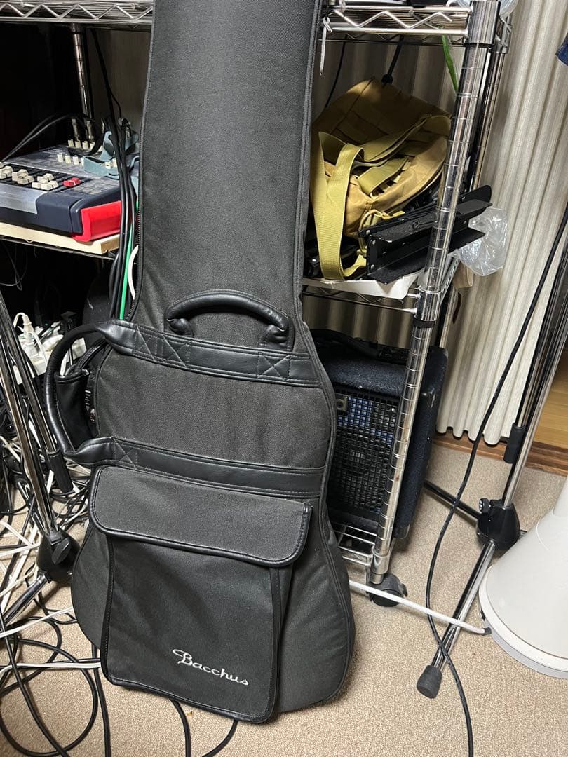 EDWARDS E-K-130VP 黒　セール❗️