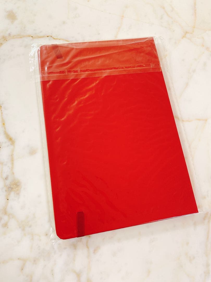 入手困難★新品未使用★超レア【YouTube 金色ロゴ入り】赤色表紙ノート未開封