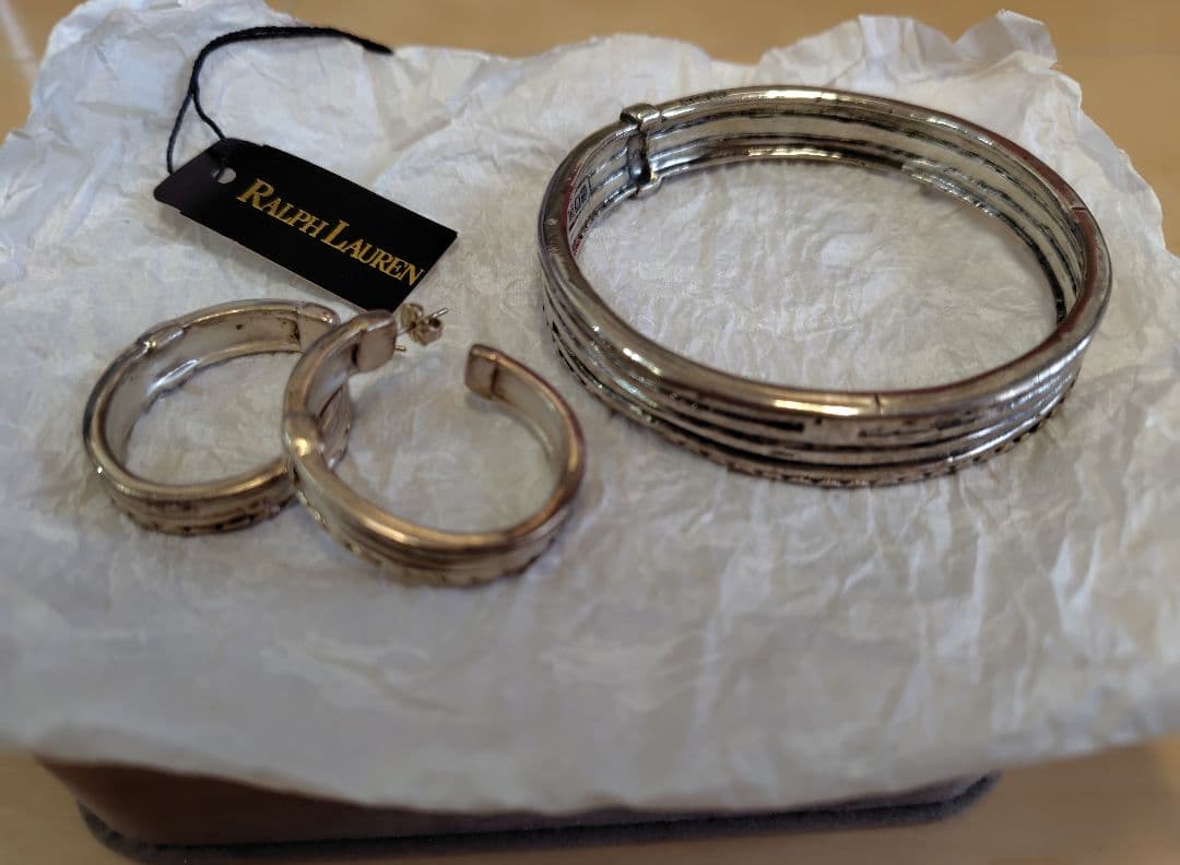 user_541ed03b様用RalphLaurenシルバー バングルとピアス