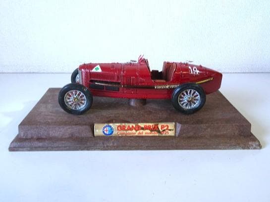 Mebe Toys (1/24) アルファロメオ Grand Prix P2