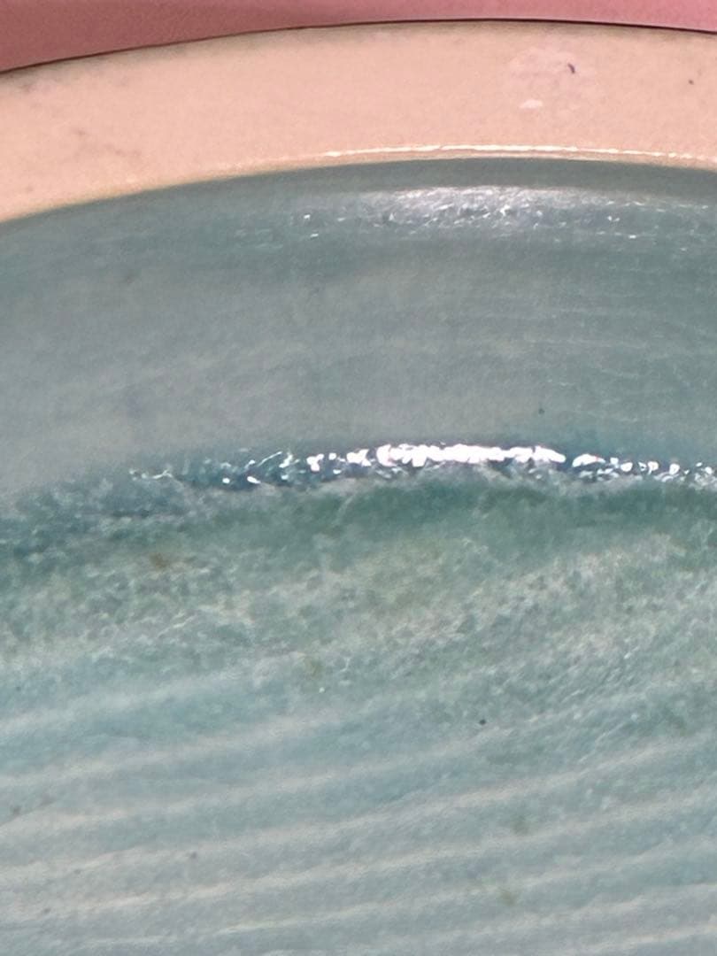 陶芸品　蓋付き　釉薬　脚付き