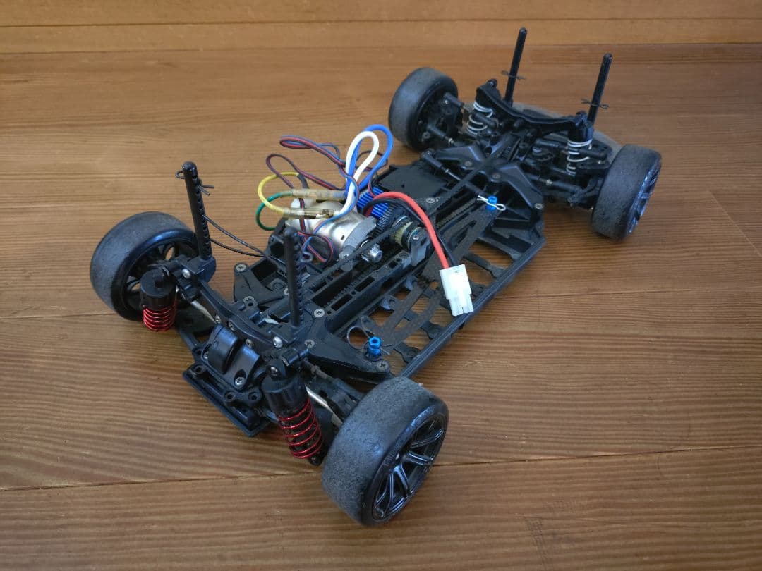 banana　　タミヤ　ta05　シャーシ　アウディA4　ボディ　メカ