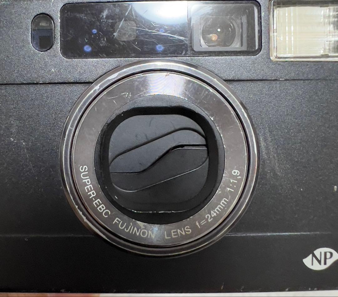 フィルムカメラ FUJIFILM NATURA BLACK F1.9