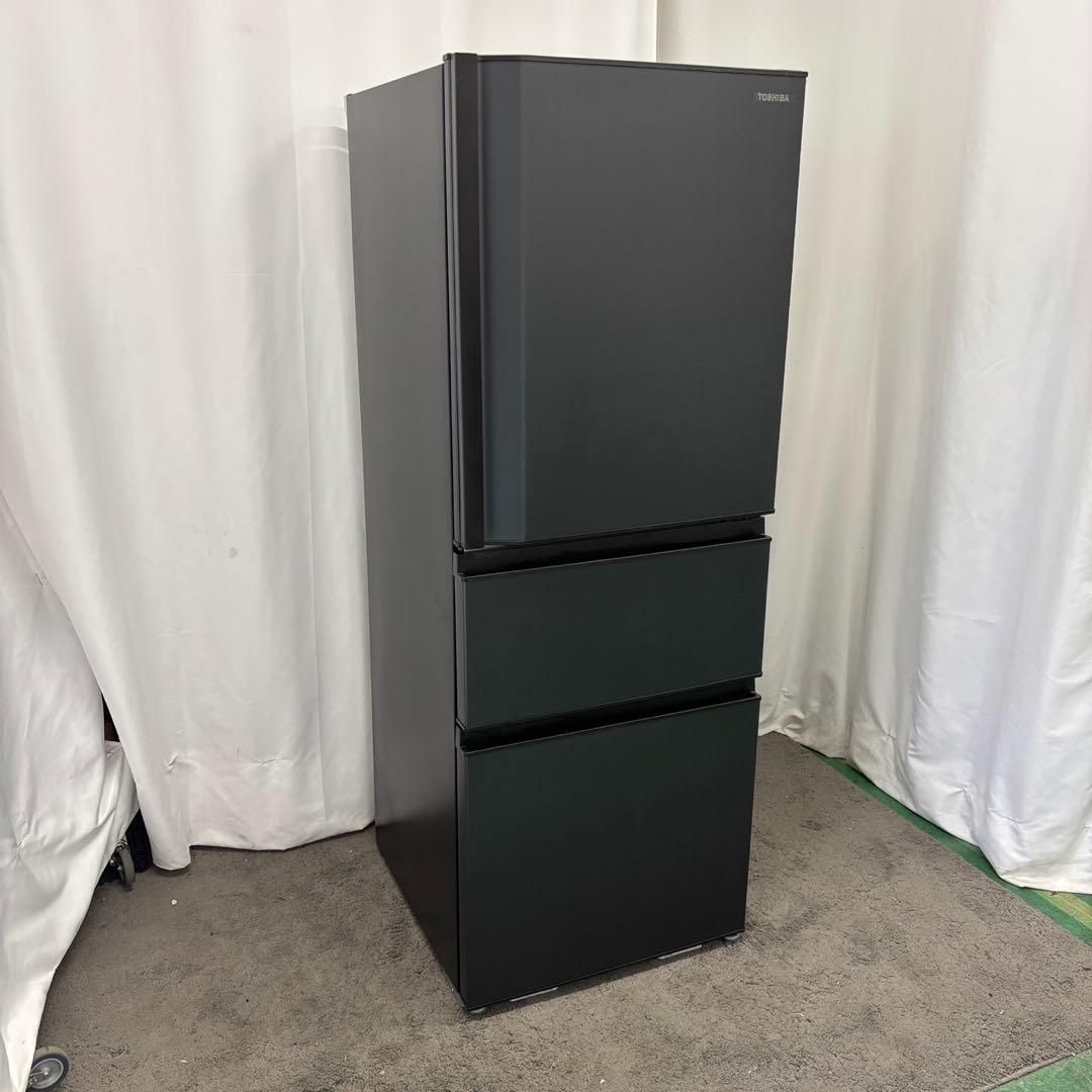 552⭕️冷蔵庫　東芝　大型　326㍑　黒　コンパクト　最新　設置無料　おすすめ