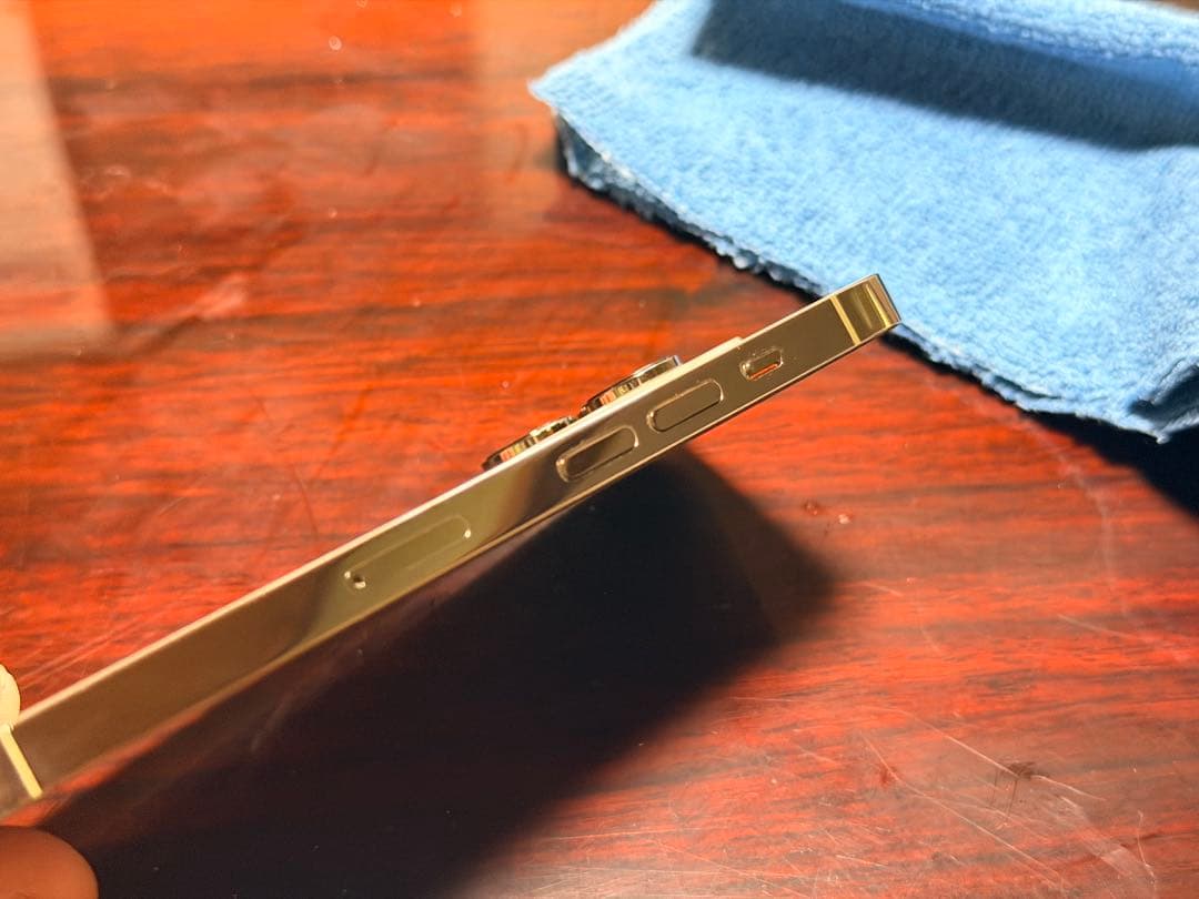 Apple iPhone 14 Pro シルバー 本体 1TB SIMフリー