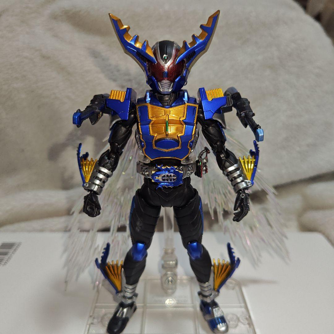 日*4様 真骨彫製法仮面ライダーガタックとガタックエクステンダー+ハイパーガタッ