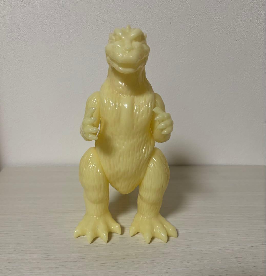 蓄光ゴジラ　M1号 ゴジラビデオファンクラブ スタンダードサイズ