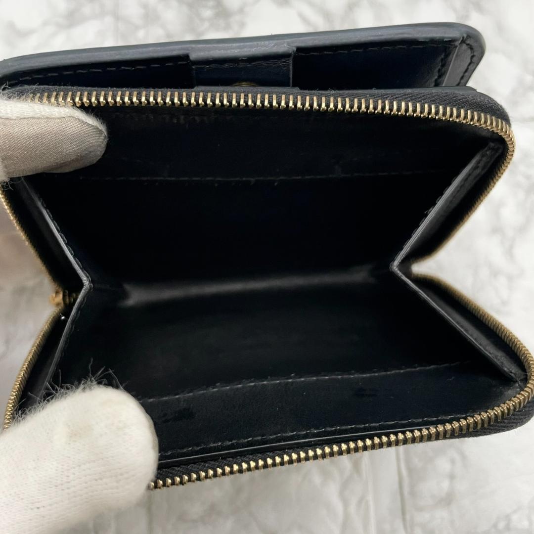 極美品✨️フェンディ　エフイズ　二つ折り財布　レザー　ミニ財布　ブラック　黒