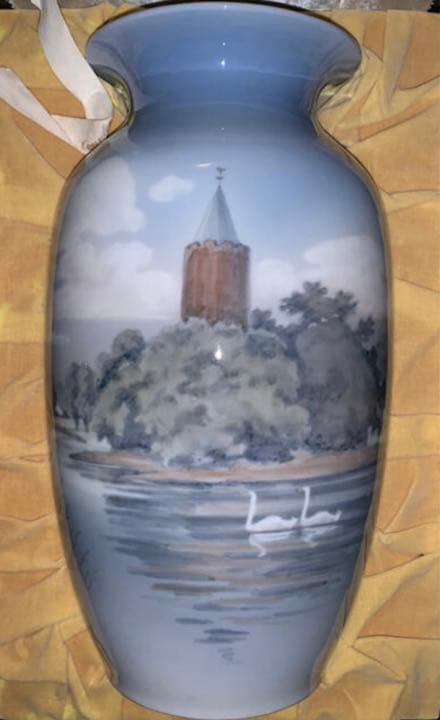 【年末年始期間限定セール】ロイヤルコペンハーゲン アンティーク 花瓶