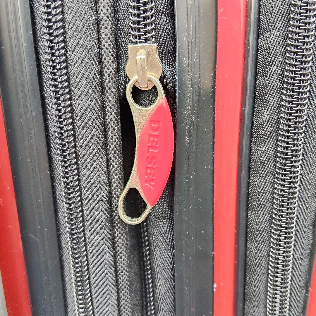 DELSEY デルセー キャリーケース 機内持込可 レッド 4輪 TSAロック