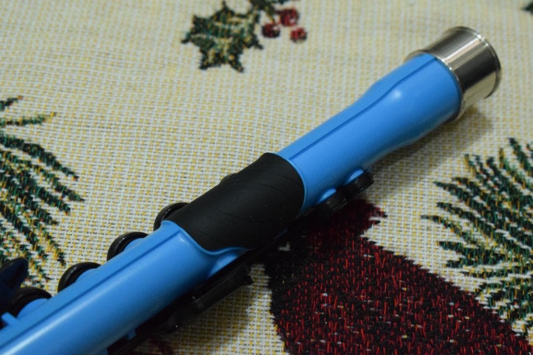 プラスチックフルート nuvo Student Flute 青