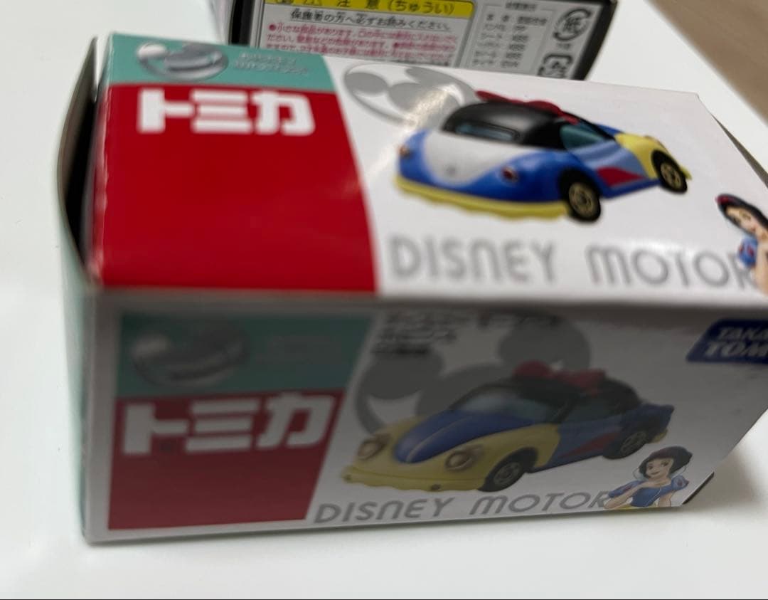 ディズニートミカ ディズニーモータース　まとめて　12台　セット