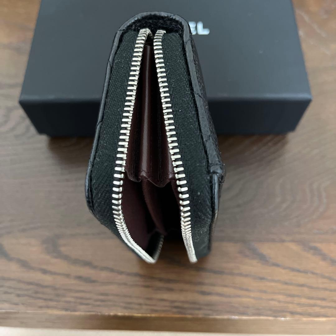 シャネルキャビアスキン　ケース