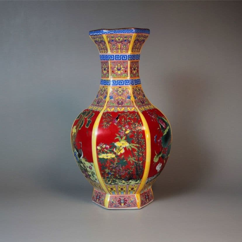 蒔絵琺瑯の六方花瓶 景徳鎮 陶磁器 装飾品 現代工芸品 美術品 置物