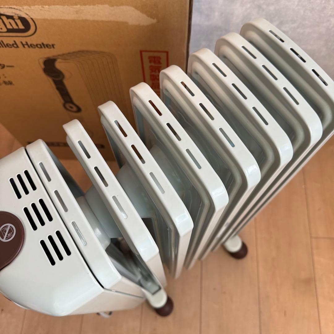 DeLonghi デロンギ オイルヒーター 10畳 JR0812-BR