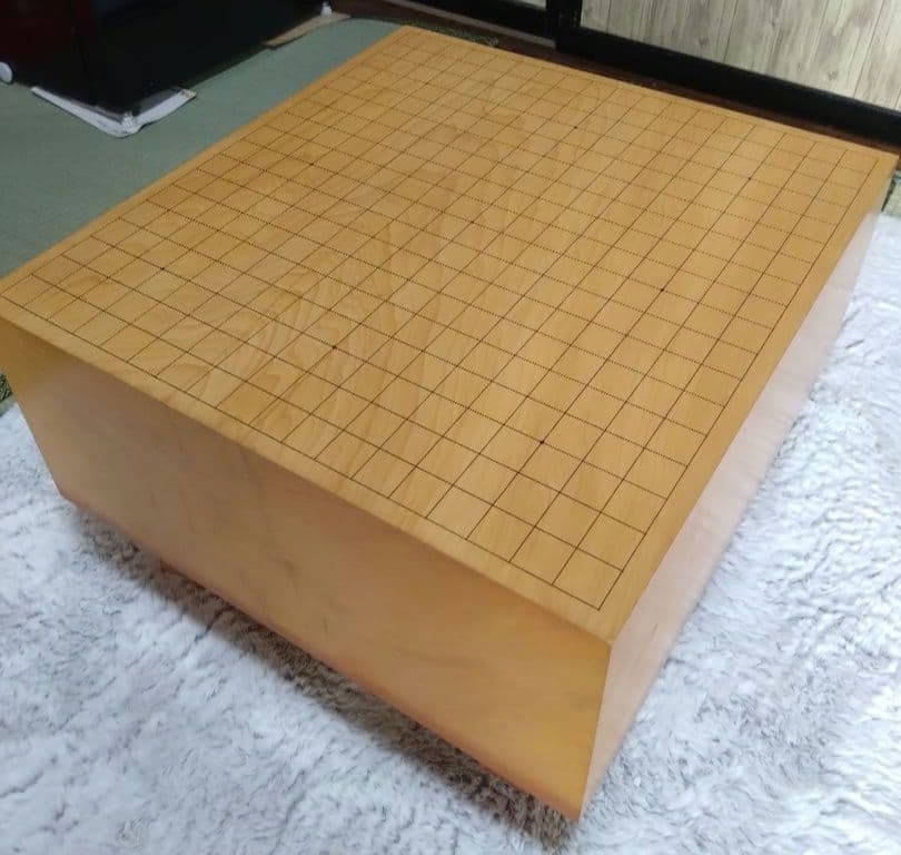 値下げ【囲碁】国産本榧　囲碁盤6.2寸　足つき