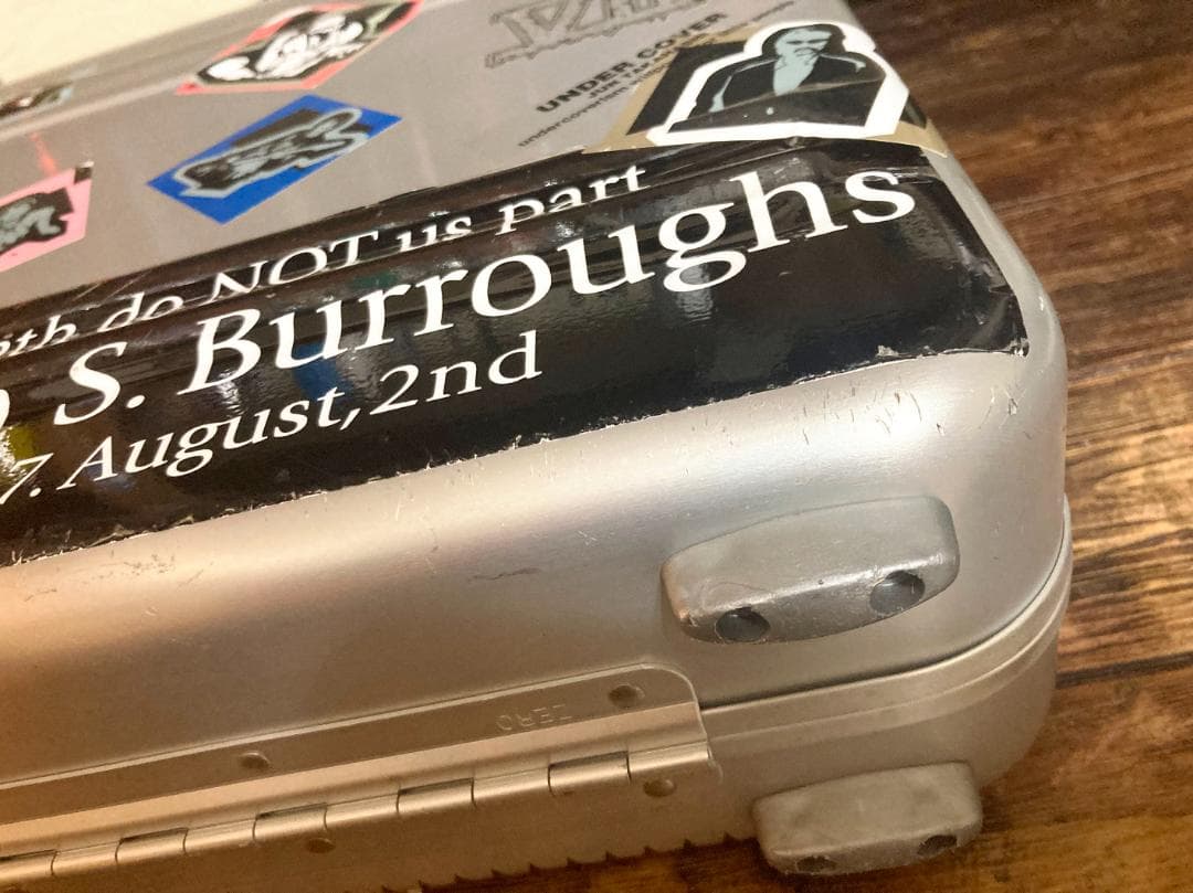 旧モデル　ZERO HALLIBURTON　アルミアタッシュケース