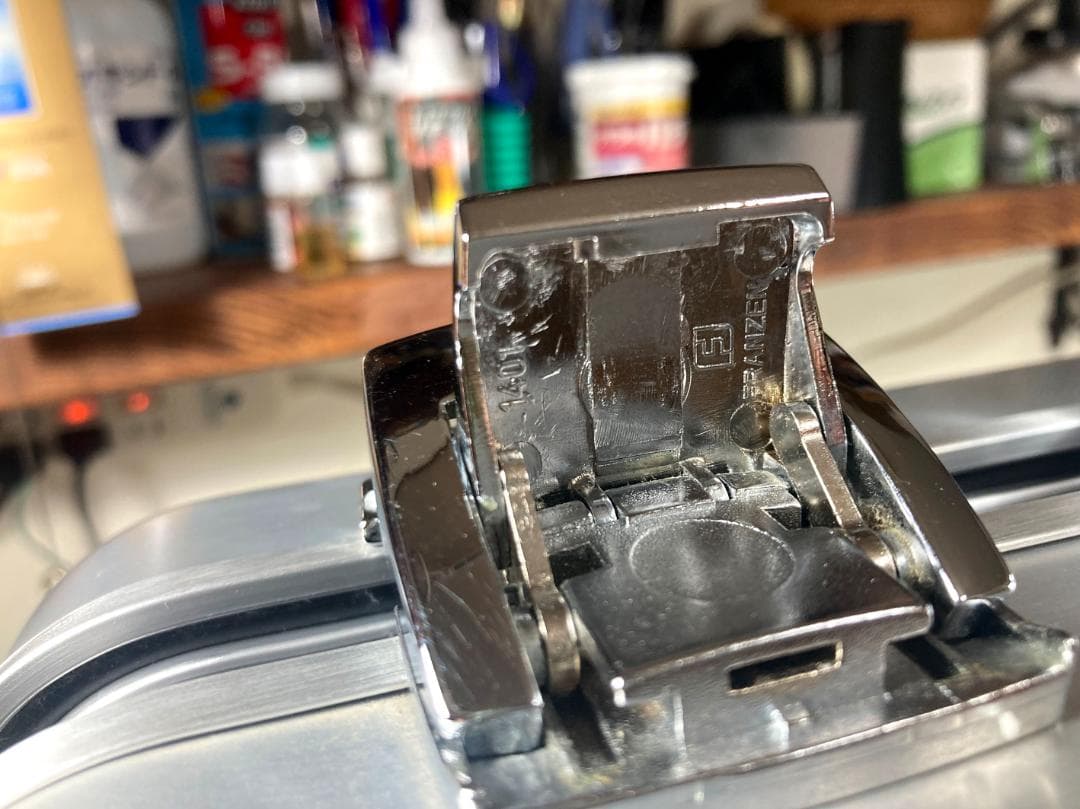 旧モデル　ZERO HALLIBURTON　アルミアタッシュケース