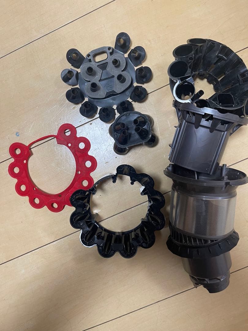【美品】Dyson V11 Fluffy コードレス掃除機
