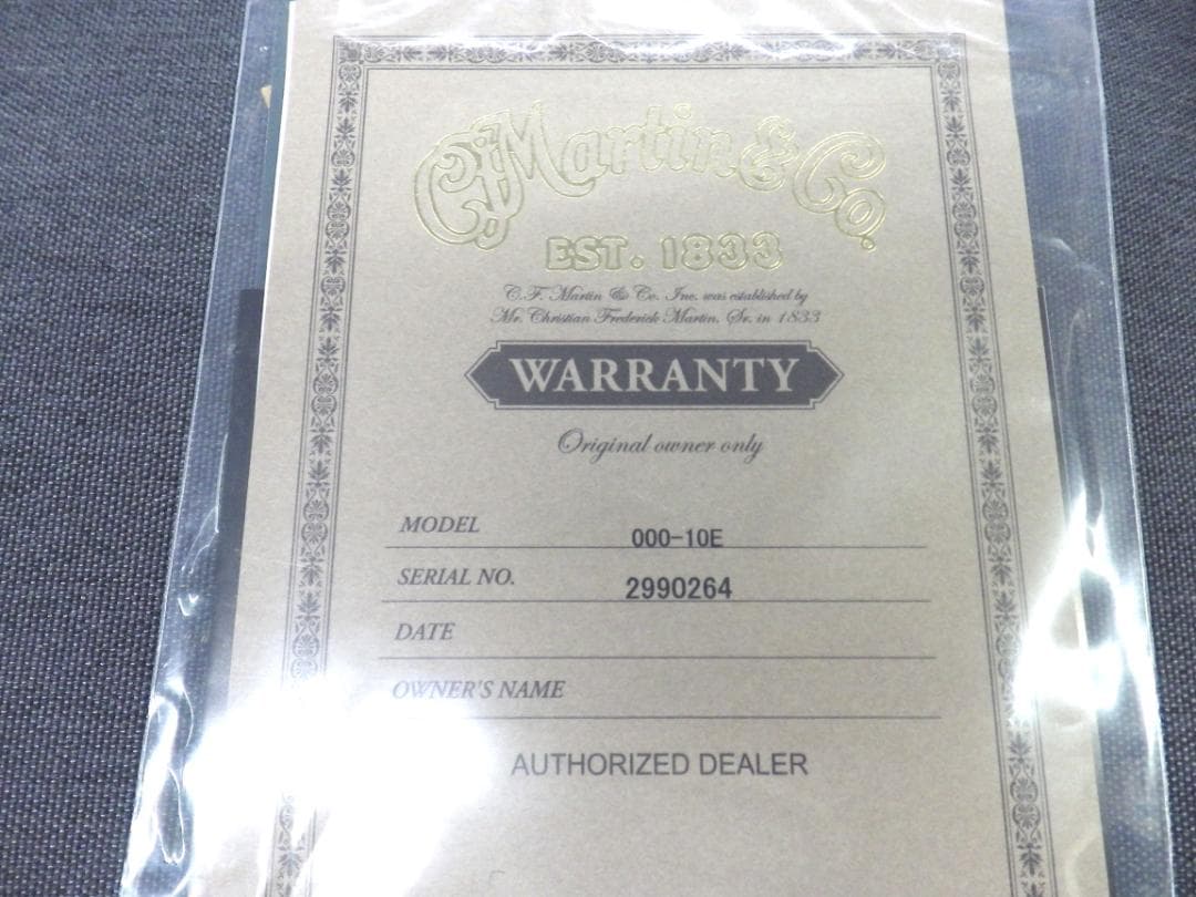 Martin　オール単板　エレアコギター　Road Series　000－10E