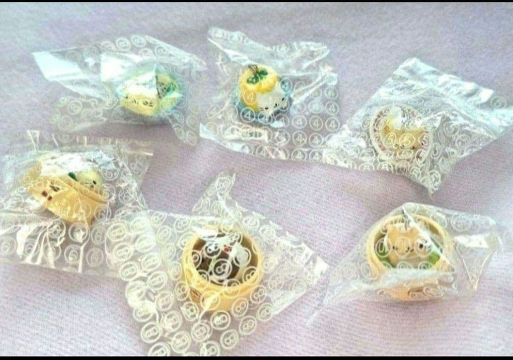 にゃんにゃんにゃんこ　ストラップトップ6個セット　サンエックス