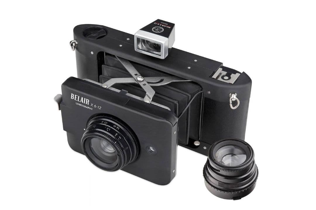 Lomography Belair (ロモグラフィー　ベルエア)