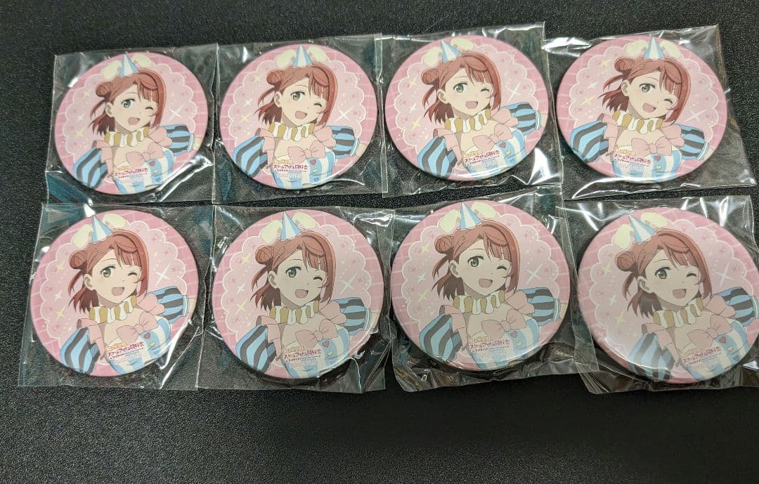 【匿名配送】虹ヶ咲　上原歩夢　缶バッジ
