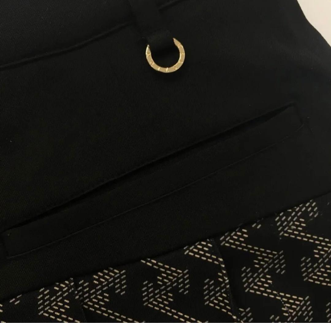 レザレクション　後ろプリーツスカート　M