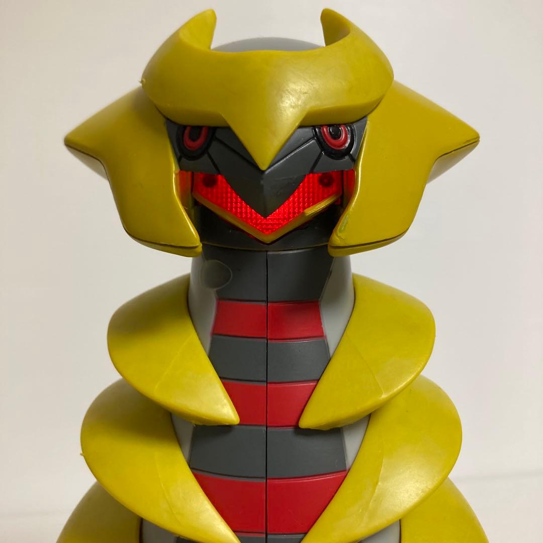 ギラティナ アクションコントロール フィギュア ポケモン