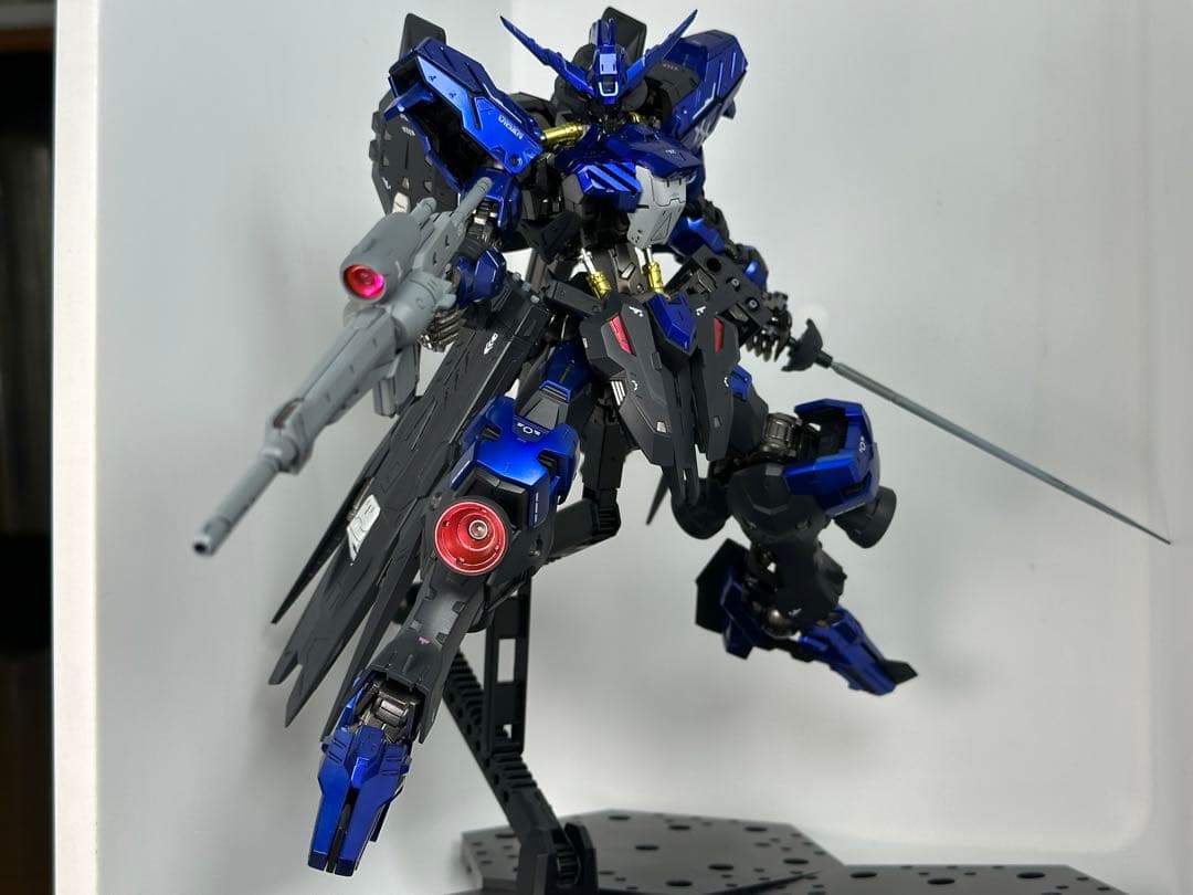 MG 1/100 ガンダムヴィダール 全塗改修完成品