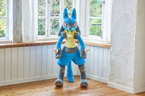 ポケモンセンターオンライン ルカリオ 等身大ぬいぐるみ＋おまけ付き