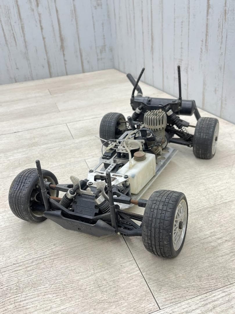 京商 1/8 アウディ クワトロ GS21 ラジコン エンジンカー シャーシ