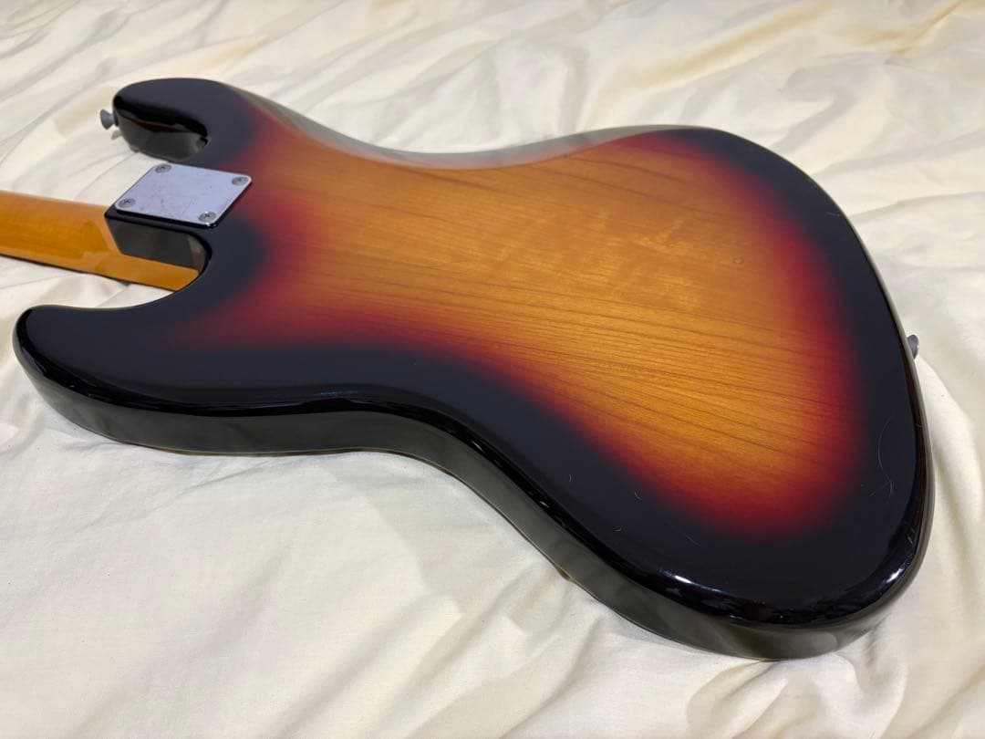 ベース FenderJapan JB62-77FL 3TS Jaco Pastorius