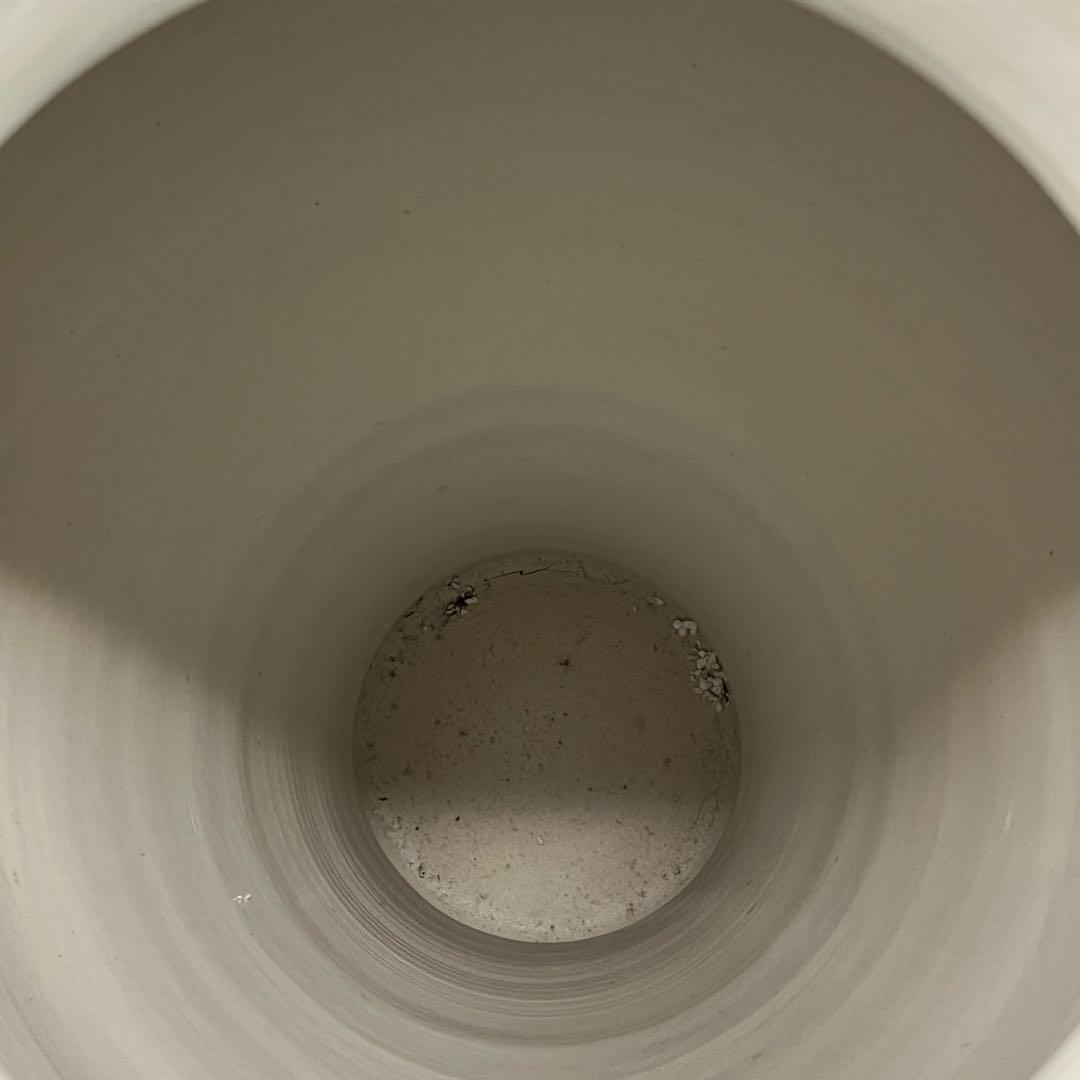 古伊万里様式 蓋獅子付 色絵金彩唐草波風景文 大型磁器壺