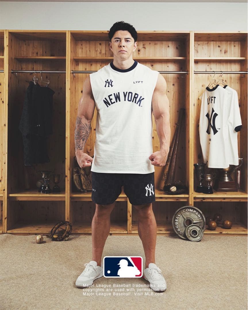 リフト　lyft ニューヨークヤンキース　タンクトップ　MLB 野球　筋トレ